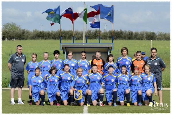 Mlade pomurske nogometašice v Umagu ciljajo na turnirsko zmago